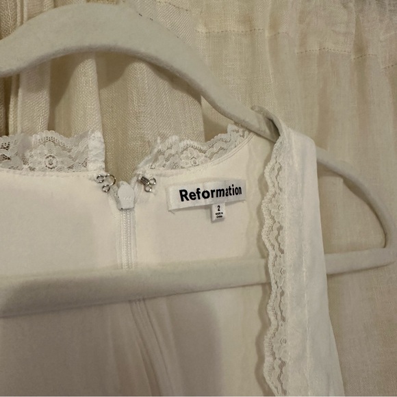 Reformation reia linen white dress with lace and bow detail size 2 - Picture 12 of 16